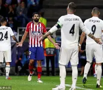 开云体育 投注-关于赛地聚焦——欧超杯国际比赛日热度飙升，本菲卡造点机会，震撼外界，轮换策略成焦点的信息